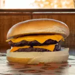 CHEDDAR BURGUER