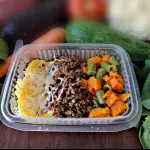 Purê de Mandioquinha Carne Legumes