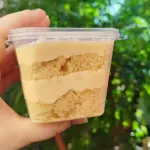 Bolo Ninho com Geleia de Morango