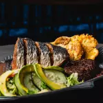 Bandeja Típica con Sierra