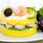 Causa con Langostinos