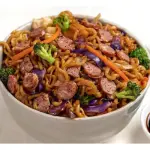 Yakisoba de Calabresa
