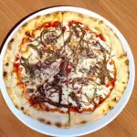 Pizza Carne Mechada