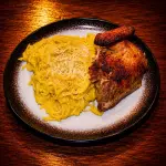 1/4 POLLO + TALLARIN A LA HUANCAINA