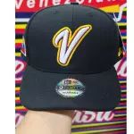 Gorra negra V New era