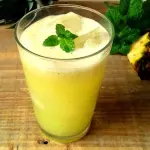 SUCO DE ABACAXI COM HORTELÃ