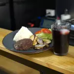Hamburguesa al plato