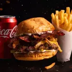 1 crispy Onion Burger Doble + papas