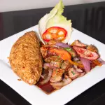 Tacu - Tacu con  Pollo   Saltado