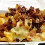 BATATAS ESPECIAIS (CHEDDAR E BACON)