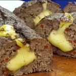 PAN DE CARNE + GUARNICIÓN