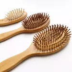 Cepillo para cabello de bambú