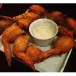 Asas de Frango Recheadas c/ Bacon 🥓