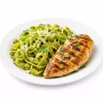 Fetuccini al Pesto con pollo
