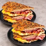 JUEVES DUO CHAPATAS CHEESE BACON