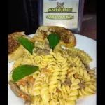 Pasta en salsa Strogonoff