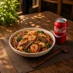1 yakisoba misto + 1 coca lata