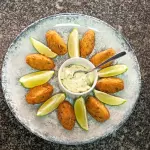 Bolinhos de Bacalhau (08 unidades)