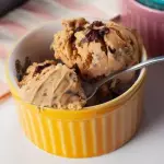 Gelato de Doce de leite com brownie