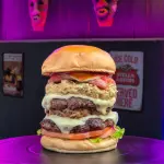 Montaña🍔