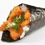 Temaki de salmão empanado em cubos