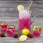 jarra de limonada rose frozen