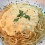 ESPAGUETE MOLHO BRANCO