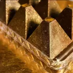 PIRÂMIDE CARAMELO