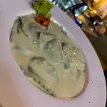 RAVIOLON ESPINACA RICOTTA ALFREDO
