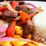 Lomo saltado