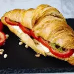 CROISSANT DE POLLO