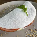Tapi peito de peru tomate e minas