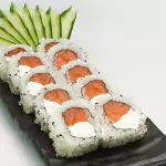 Uramkaki salmão (10 peças)