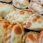 12 EMPANADAS