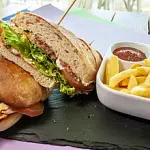 House Sandwich