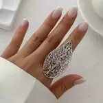 Anillo hoja plateado