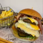 Toronja Burger