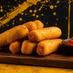 BASTONES DE MUZZARELLA