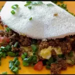 Carne Moída, Calabresa, Ovo e Queijo