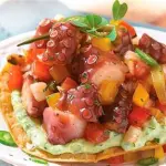 TOSTADA DE AGUACHILE DE PULPO