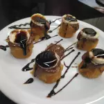 212. Mi-su maki de Banana (8 peças)