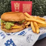 Hamburguesa a la Mexicana
