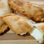 EMPANADA DE QUESO