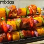 BROCHETAS MIXTAS