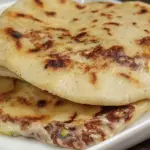 Pupusa Mixta