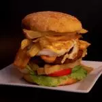 HAMBURGESA A LO POBRE