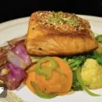 TEPPAN DE SALMÃO