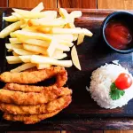 Dedos de pollo / Chicken sticks