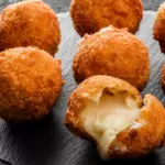 5 Bolinha de Queijo