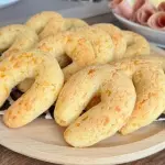 Pão de Queijo Ferradura